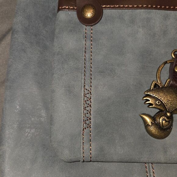 Chala Nwt Gemini Gray Crossbody Bag Purse With Fox Keychain - Picture 9 of 15